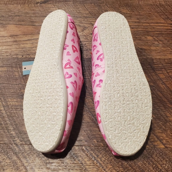 Toms Belmont Flats Canvas Shoes Parfait Pink Hearts Casual Comfy Preppy 8 New - Picture 6 of 8